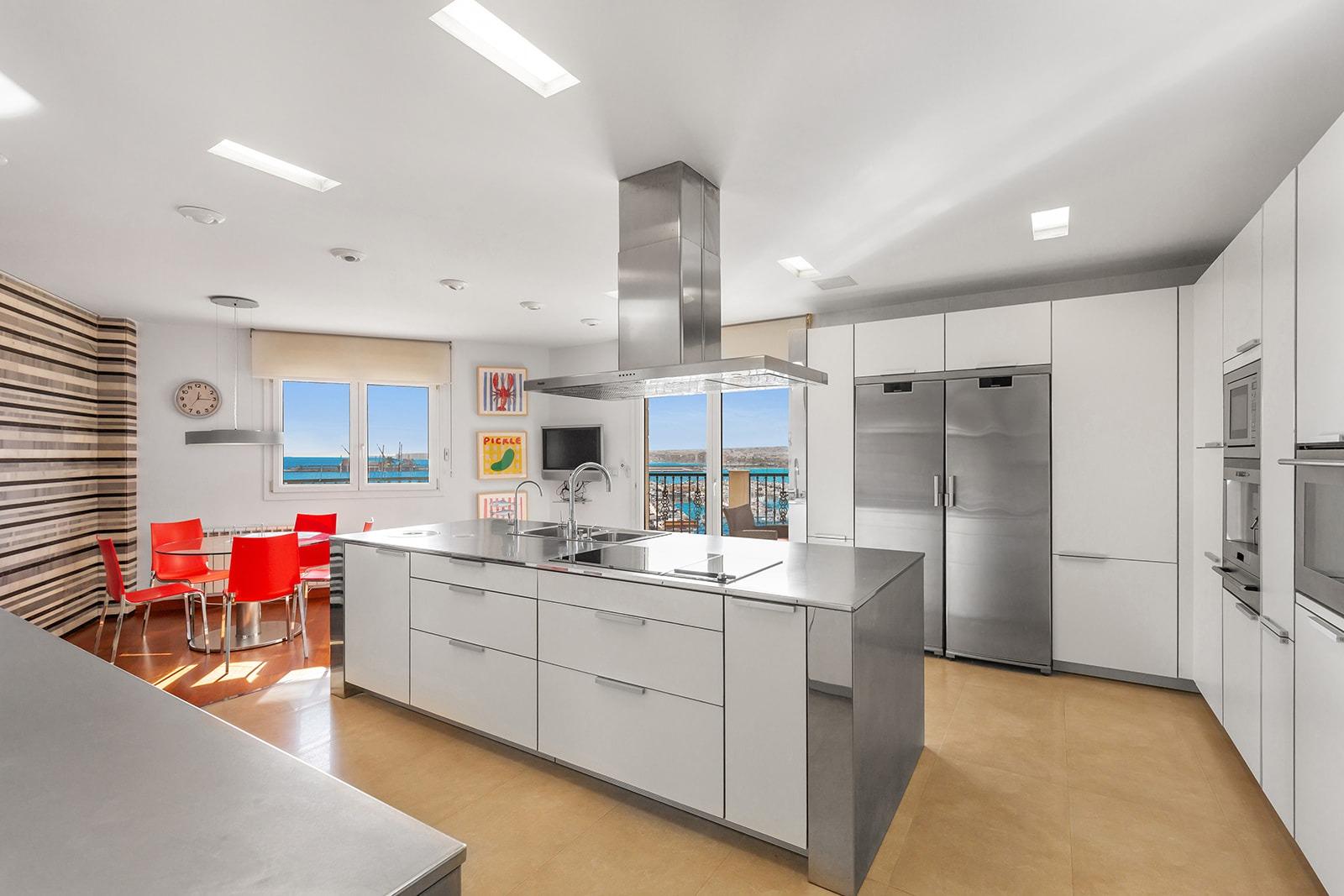 Exclusive Property with Views over Paseo Vistalegre – Torrevieja