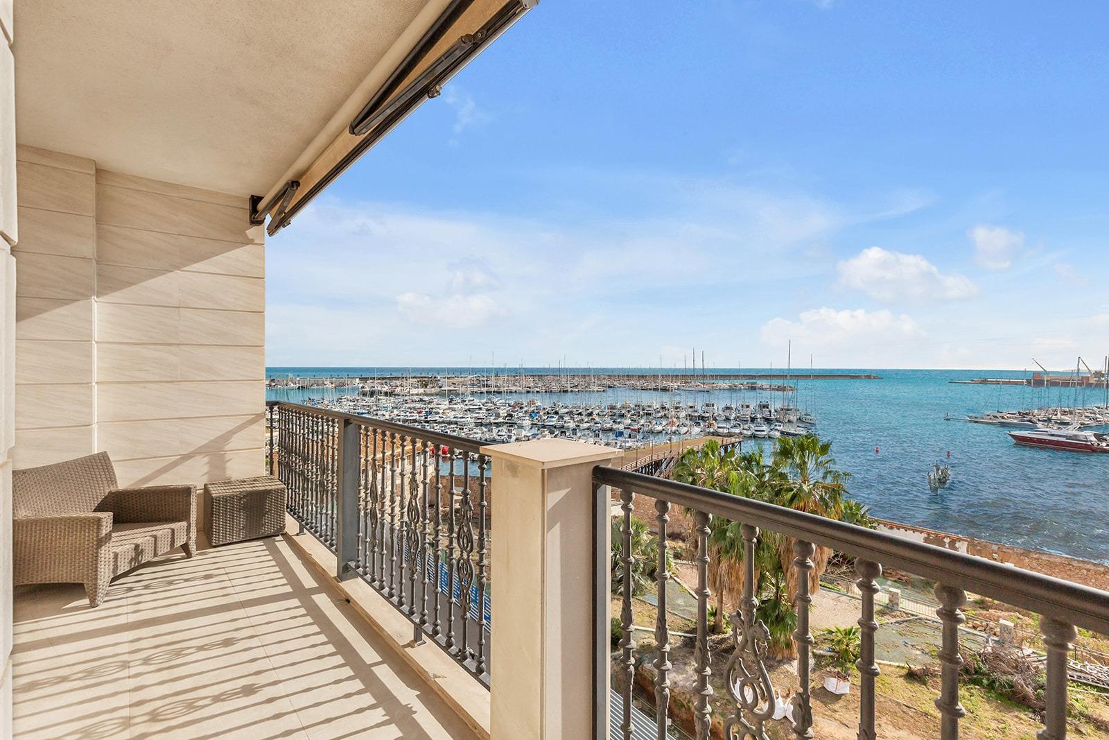 Exclusive Property with Views over Paseo Vistalegre – Torrevieja