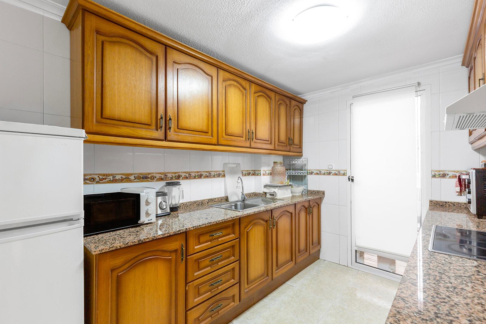 Bright Apartment with Terrace in Torrevieja