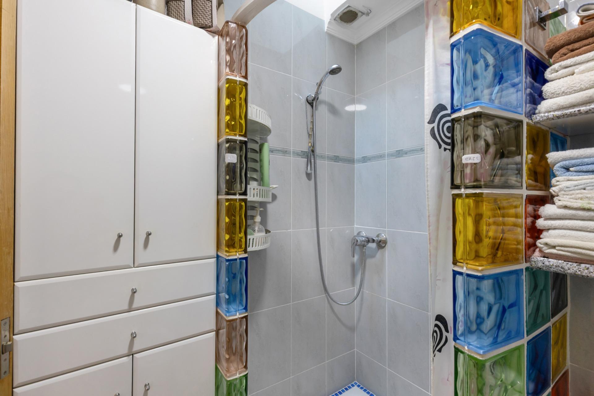 Property with South-Facing Plot Near the Salt Lagoon – Torrevieja