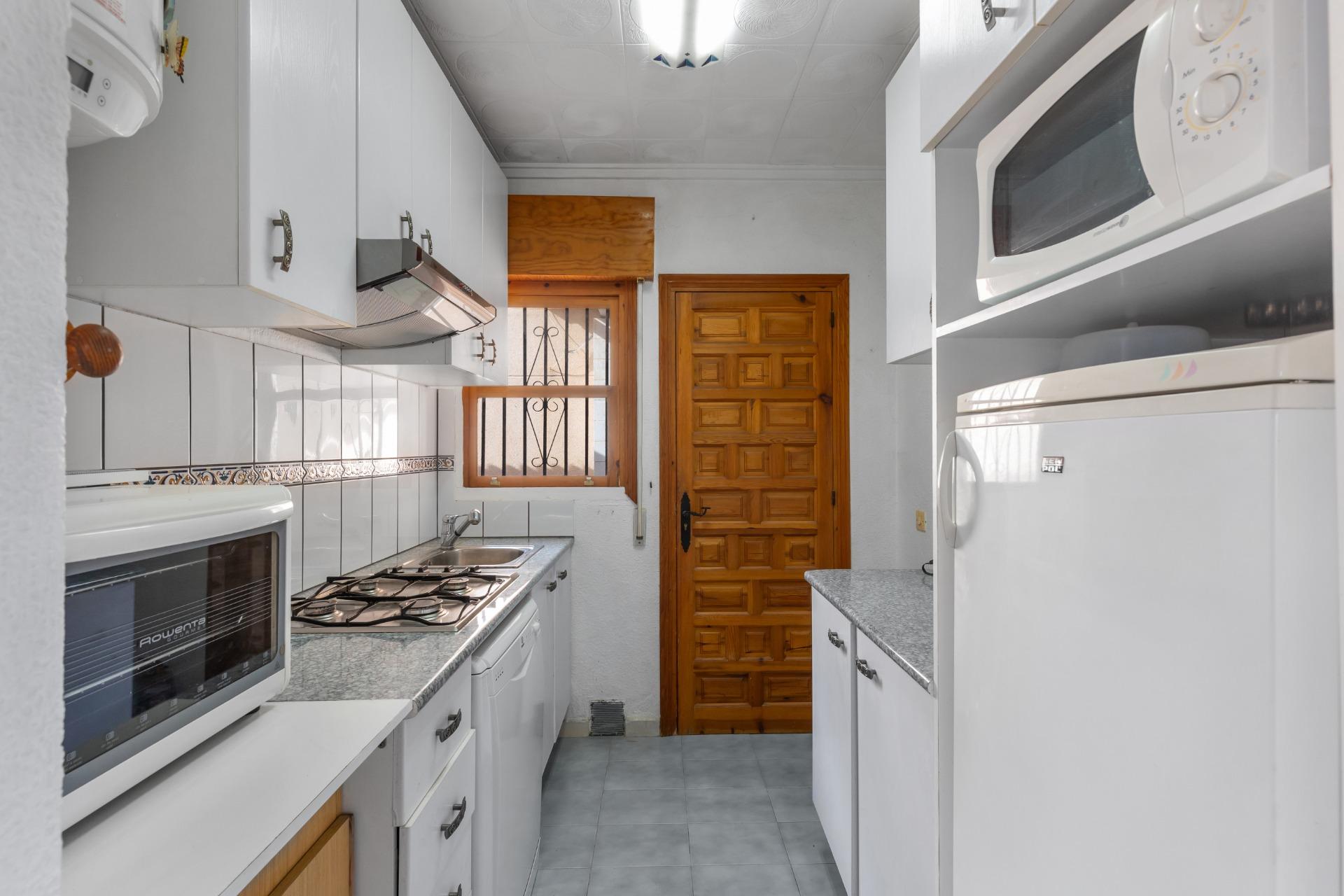 Opportunity: Detached House with Large 317 m² Plot in El Chaparral – La Siesta, Torrevieja