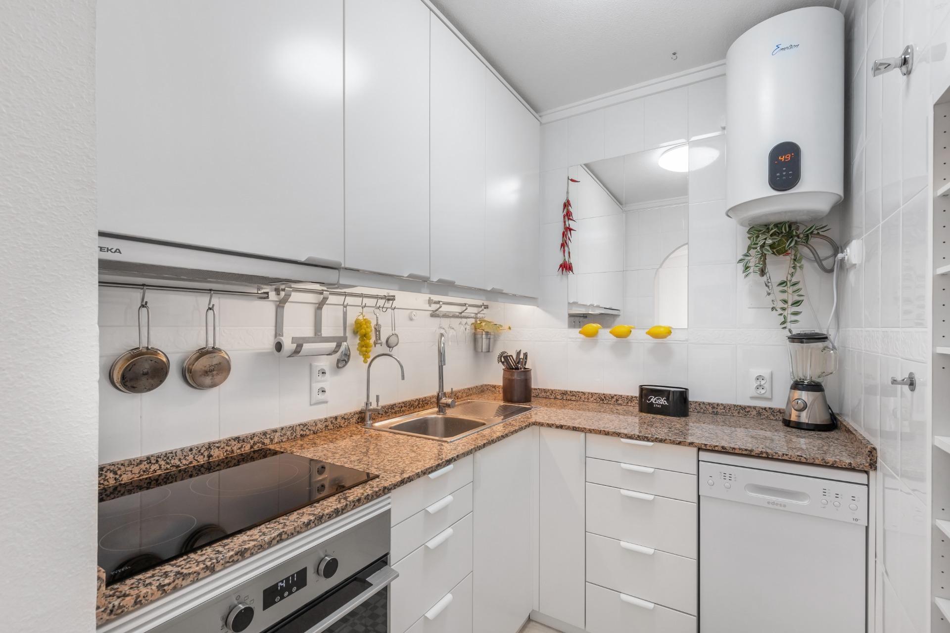 Sunny Penthouse with Large Terrace in Residencial Santa Gema – Torrevieja