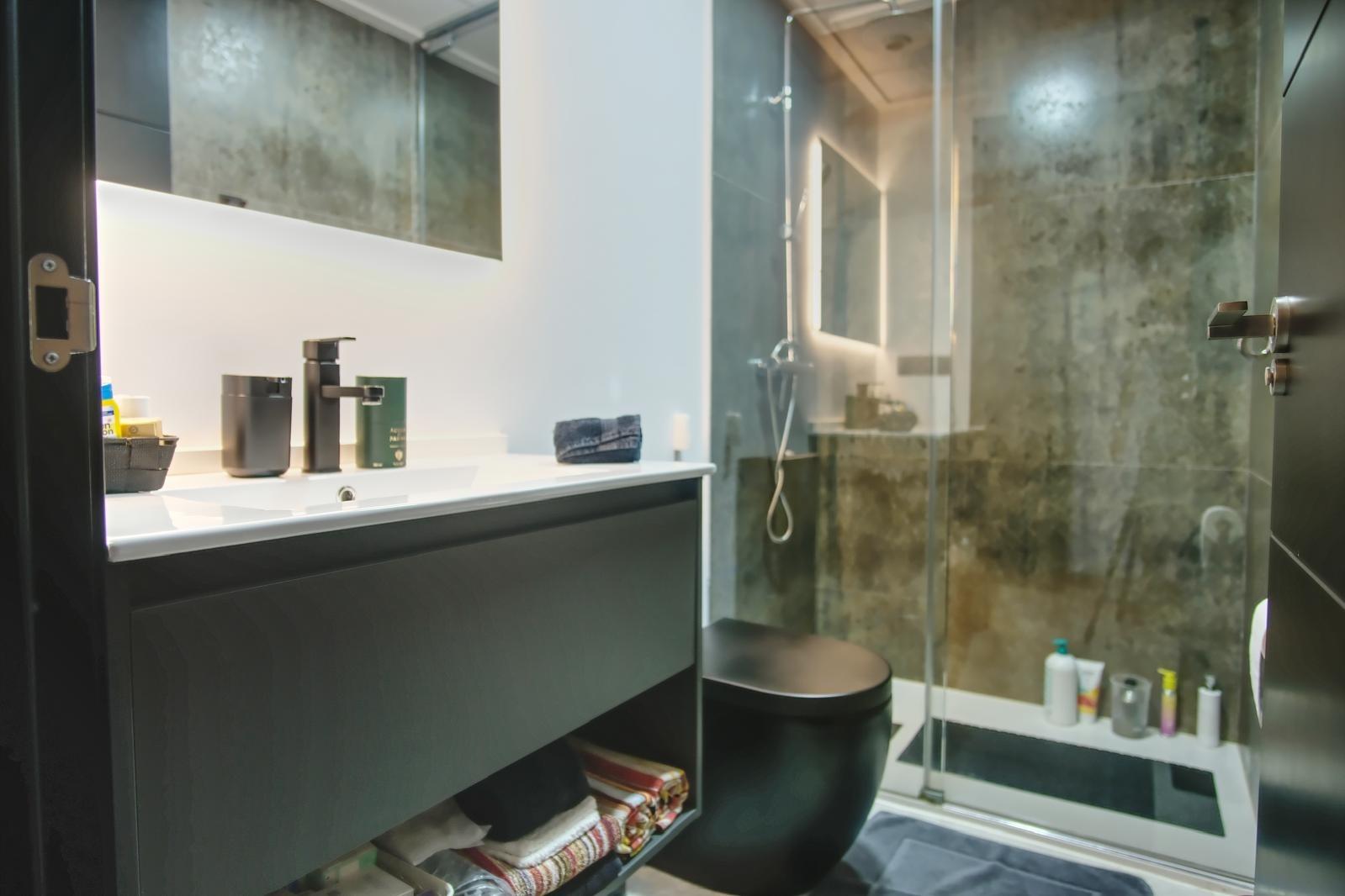 Modern Apartment with Terrace and Rooftop Wellness Areas – Formentera del Segura