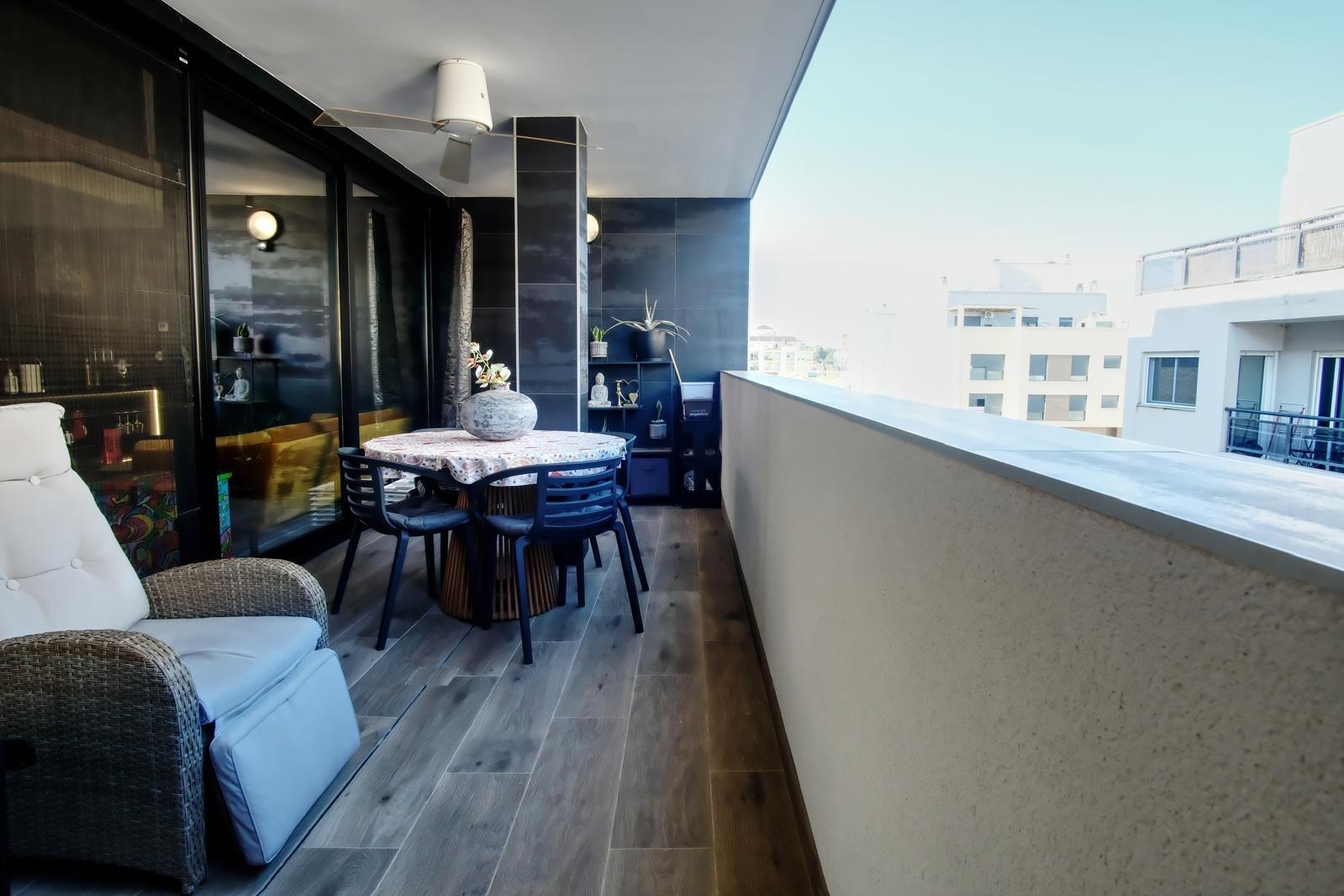 Modern Apartment with Terrace and Rooftop Wellness Areas – Formentera del Segura