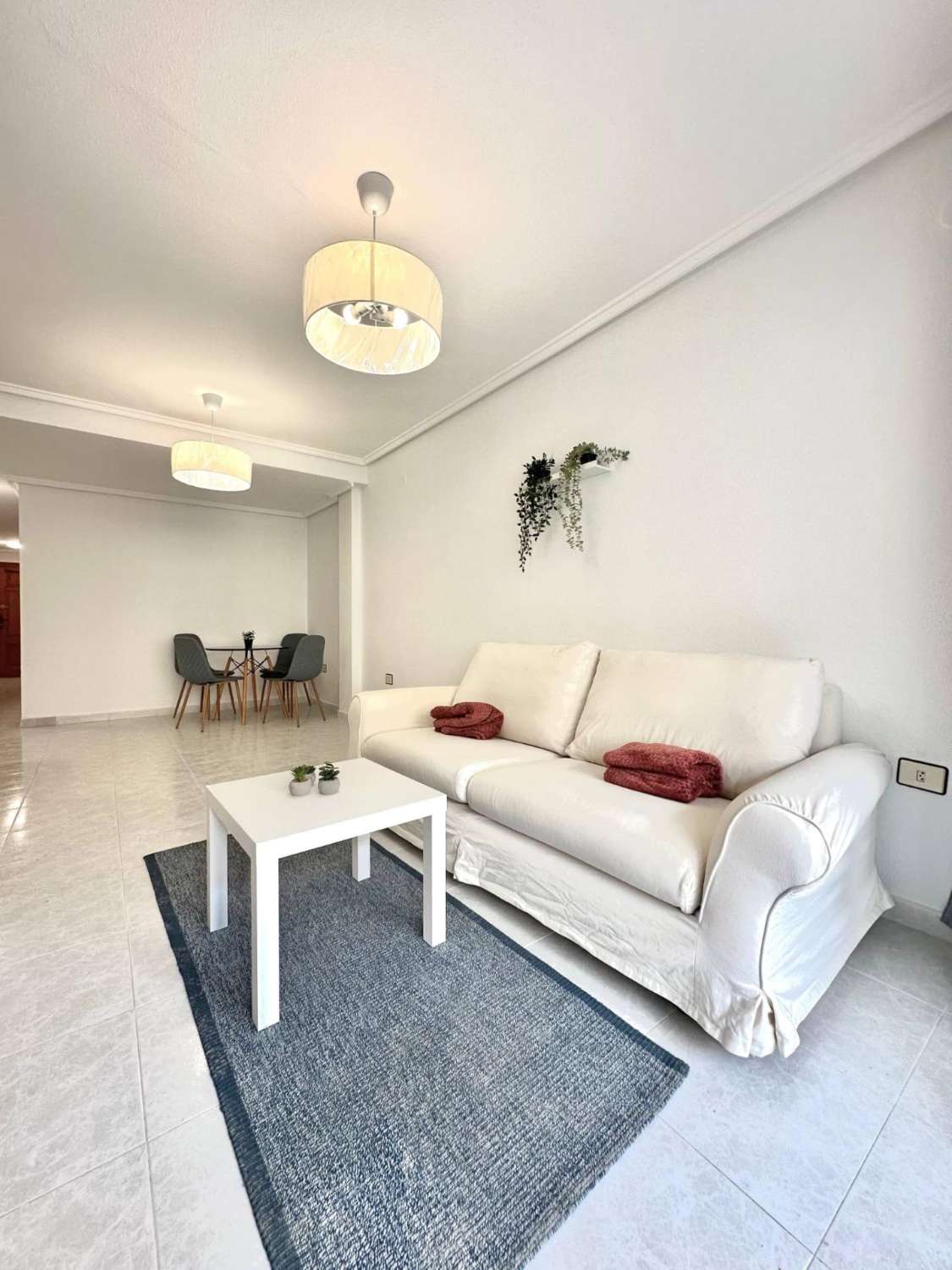 Bright Apartment Close to the Beach – Torrevieja