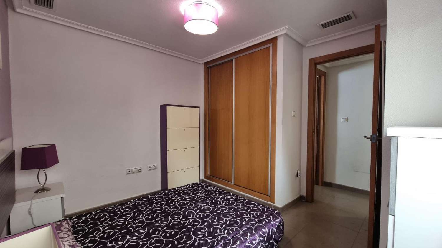 Spacious Apartment Near Playa del Cura – Torrevieja