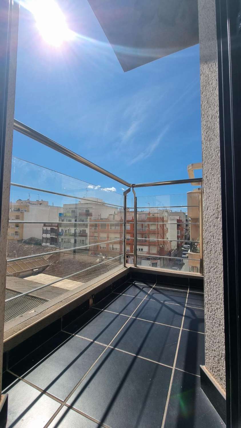 Spacious Apartment Near Playa del Cura – Torrevieja