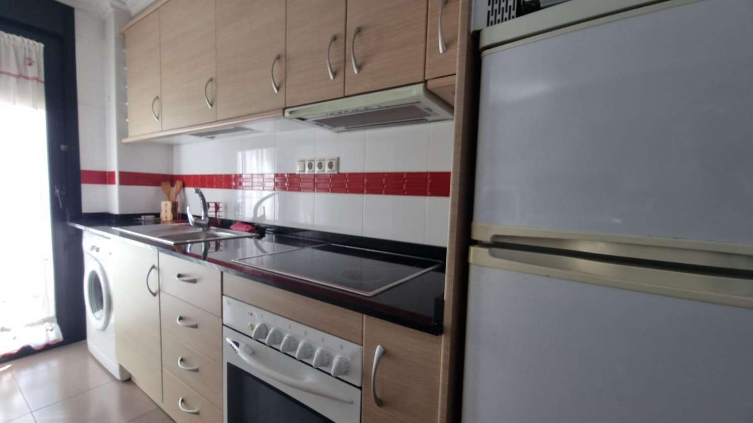 Spacious Apartment Near Playa del Cura – Torrevieja