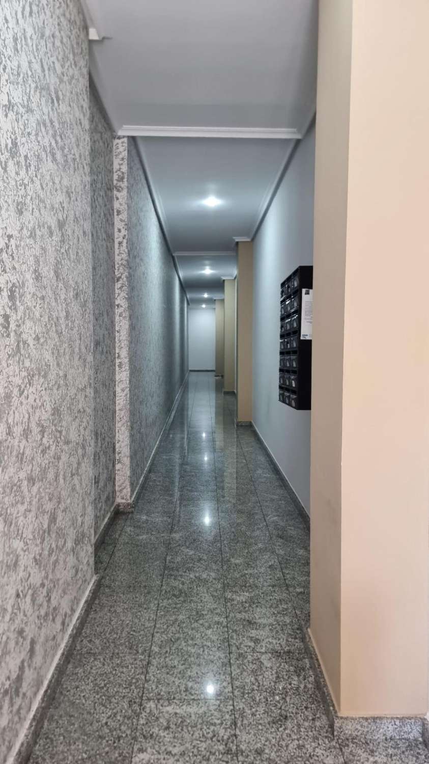 Spacious Apartment Near Playa del Cura – Torrevieja