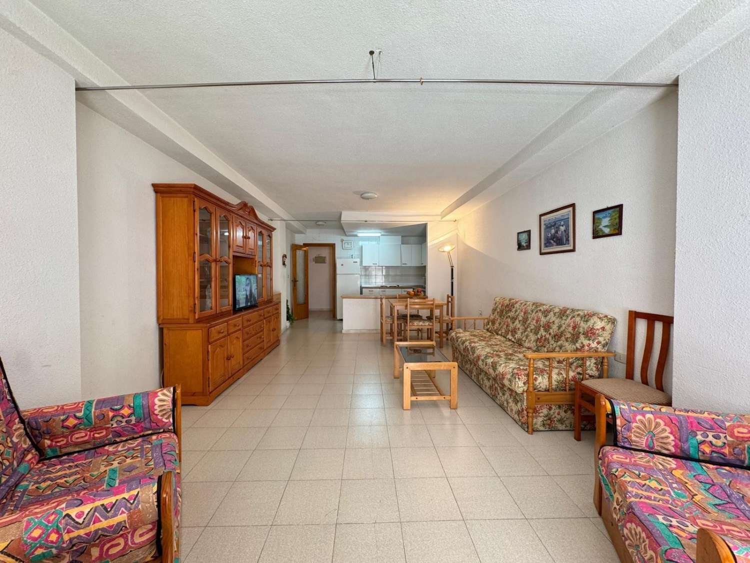 Spacious Apartment with Terrace 350 m from the Sea – Torrevieja