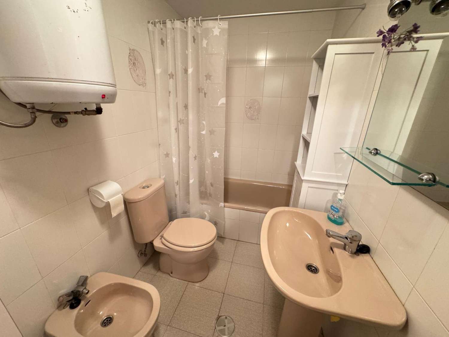 Spacious Apartment with Terrace 350 m from the Sea – Torrevieja