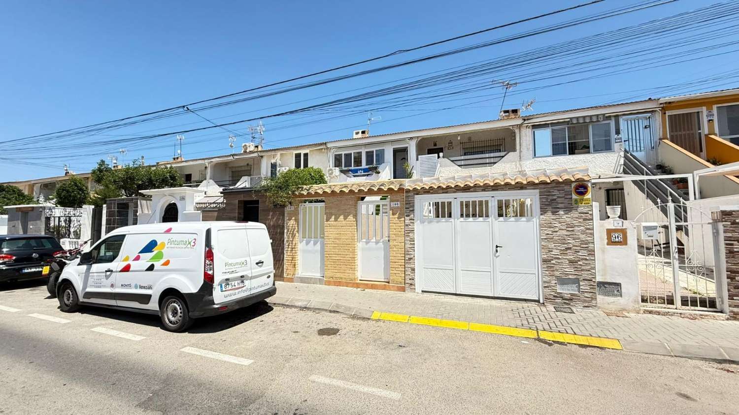 Cozy Bungalow in Torrevieja – Ideal for Living or Investment