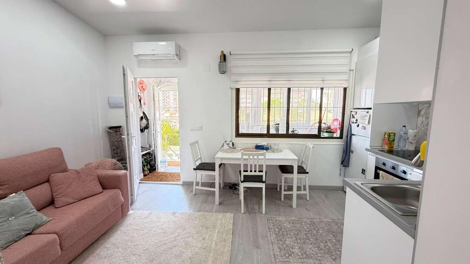 Cozy Bungalow in Torrevieja – Ideal for Living or Investment