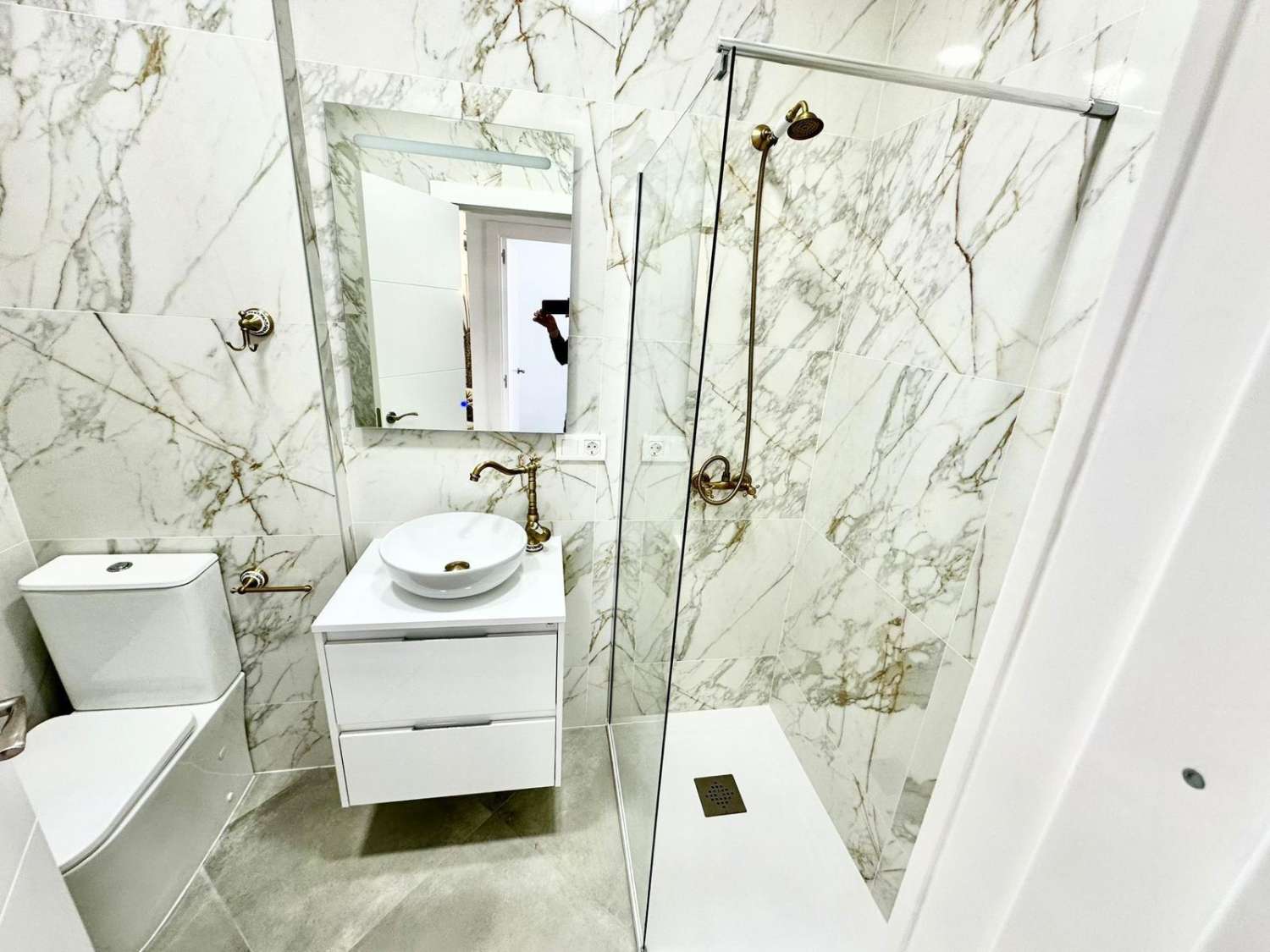 Cozy Bungalow in Torrevieja – Ideal for Living or Investment