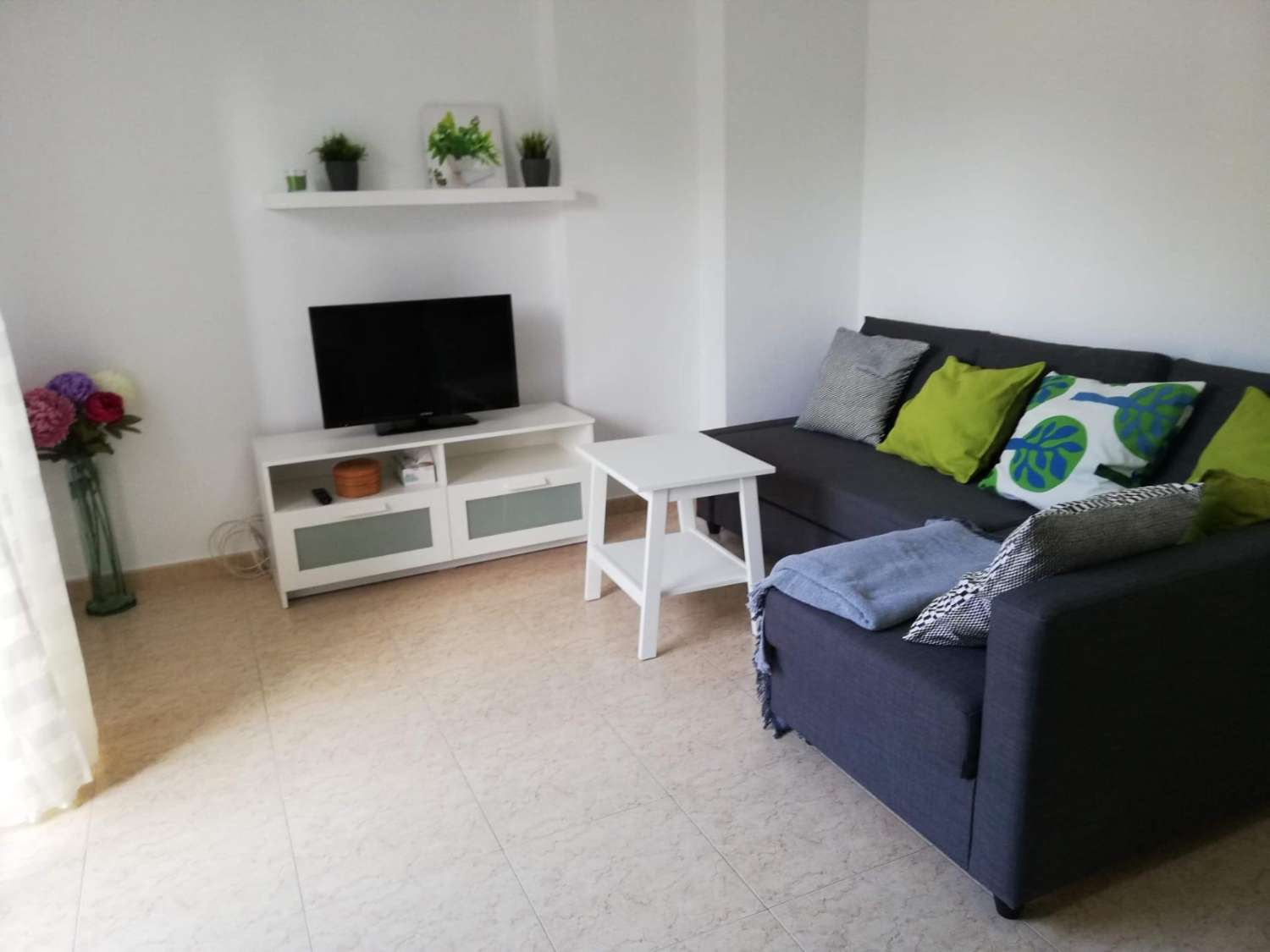 Spacious Apartment in the Centre of Guardamar del Segura – 1 km from the Beach