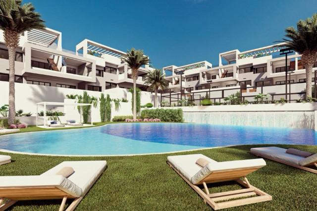 Penthouse Bungalow with Private Solarium – Los Balcones, Torrevieja