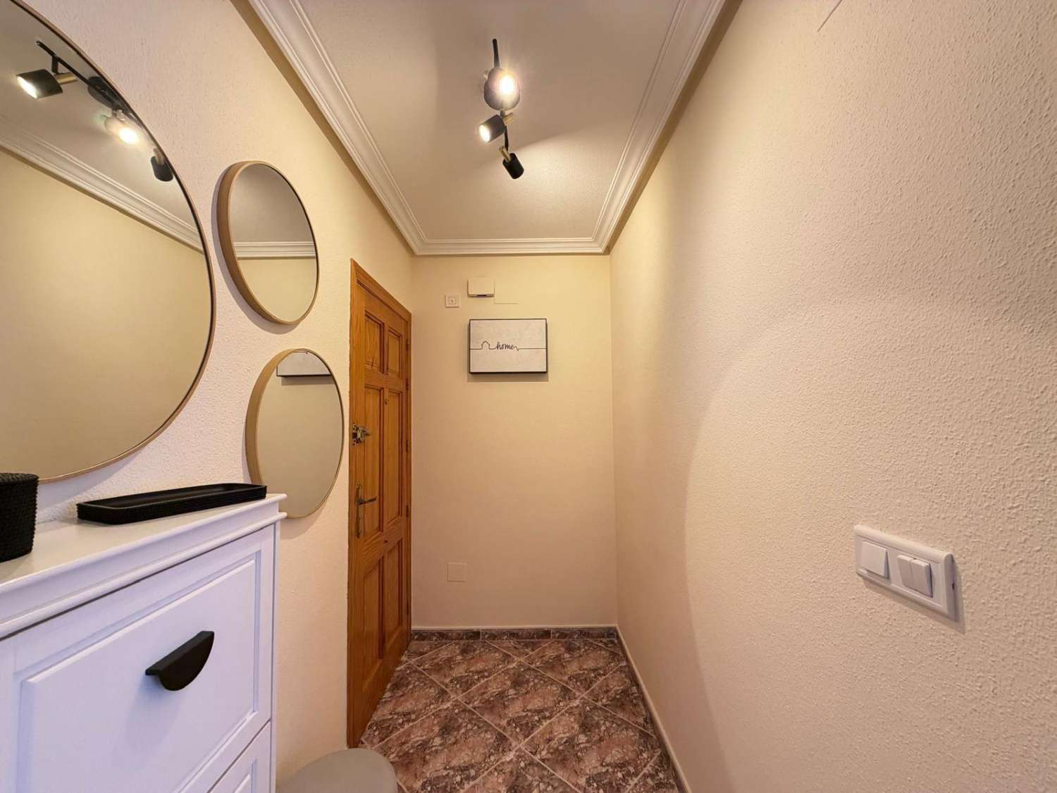 Renovated Apartment Just 200m from Los Locos Beach – Torrevieja