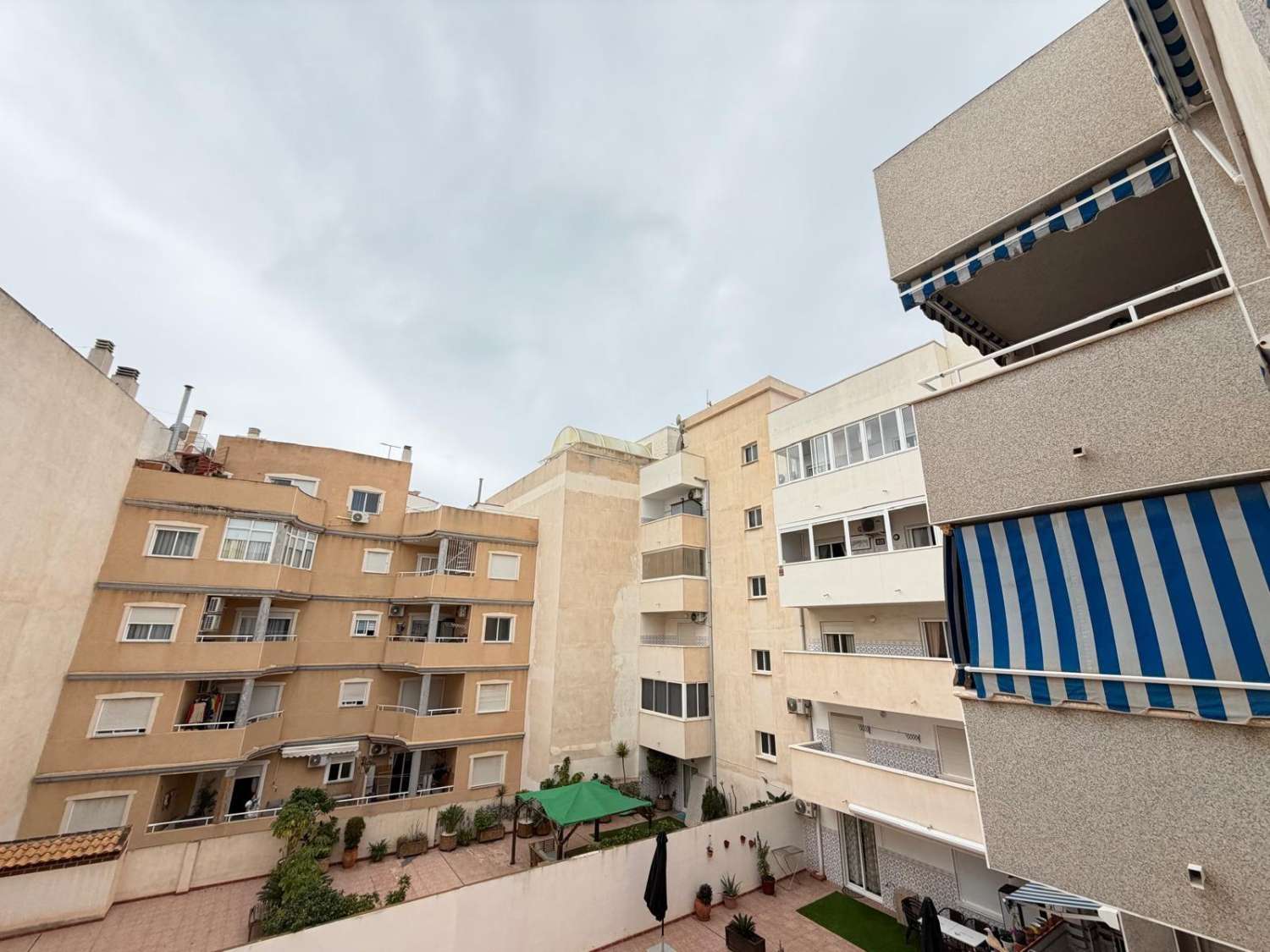 Renovated Apartment Just 200m from Los Locos Beach – Torrevieja
