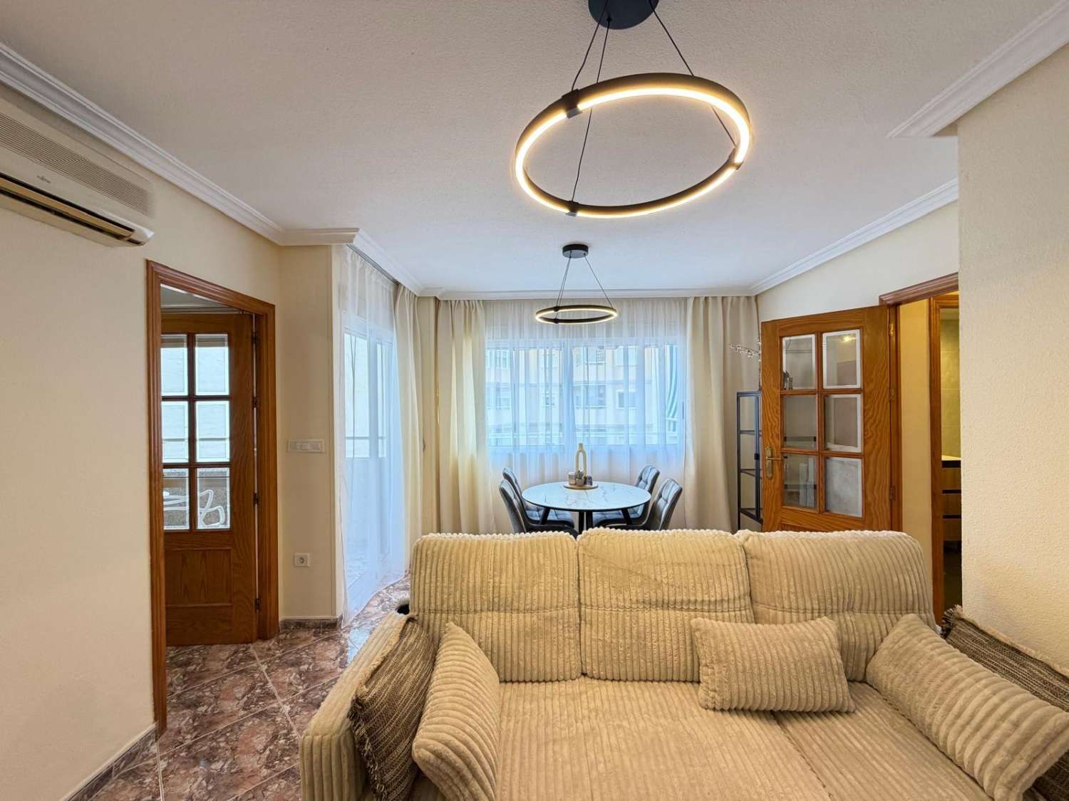 Renovated Apartment Just 200m from Los Locos Beach – Torrevieja