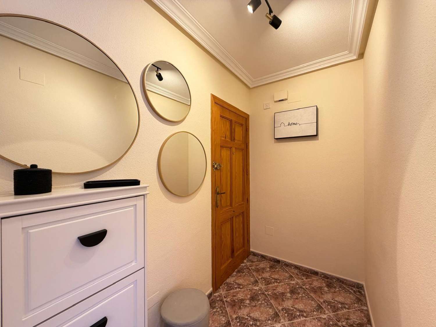 Renovated Apartment Just 200m from Los Locos Beach – Torrevieja