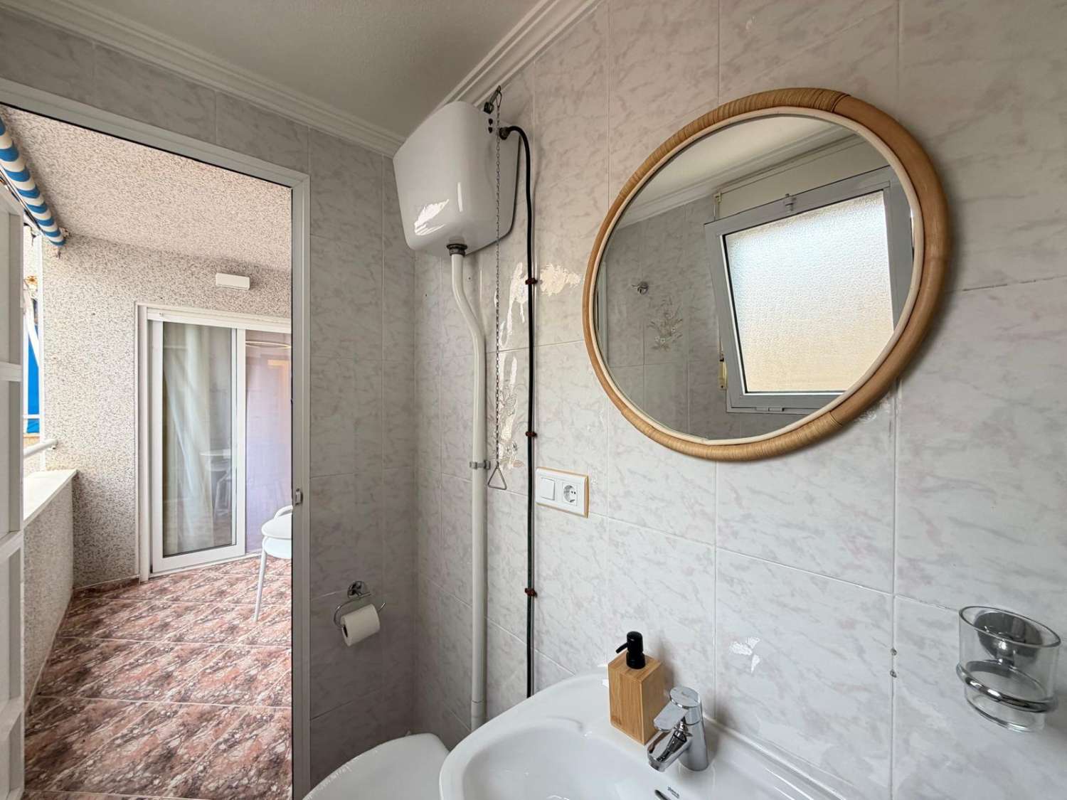 Renovated Apartment Just 200m from Los Locos Beach – Torrevieja