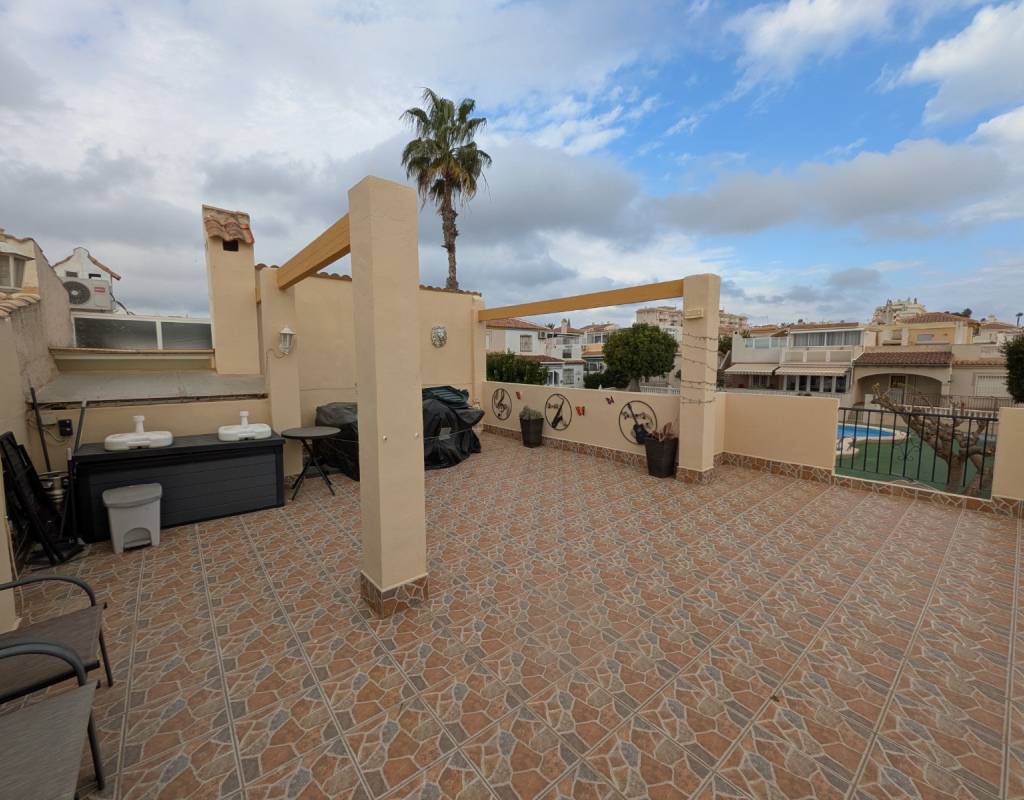 Townhouse with Large Terrace and Private Solarium – Miramar IV
