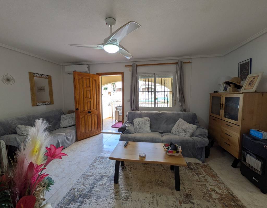 Townhouse with Large Terrace and Private Solarium – Miramar IV