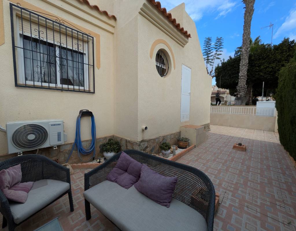 Townhouse with Large Terrace and Private Solarium – Miramar IV