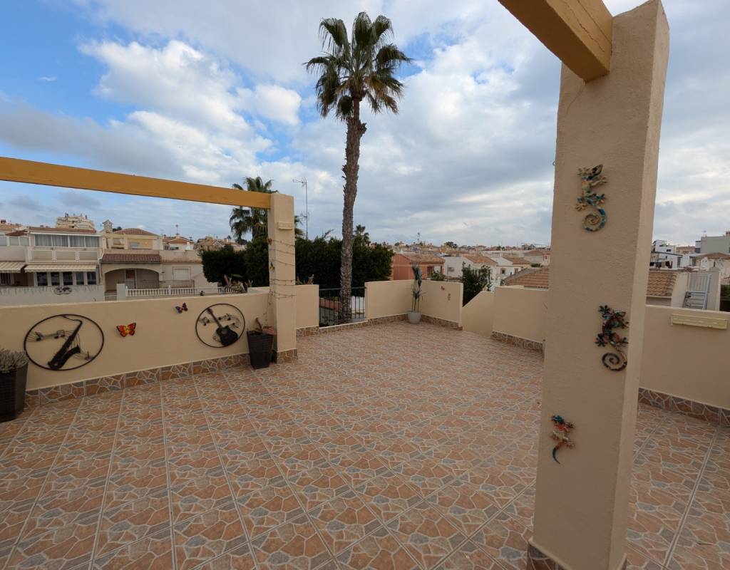 Townhouse with Large Terrace and Private Solarium – Miramar IV