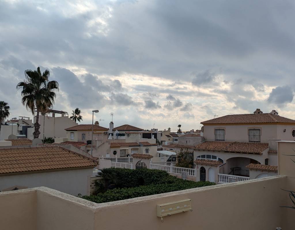 Townhouse with Large Terrace and Private Solarium – Miramar IV