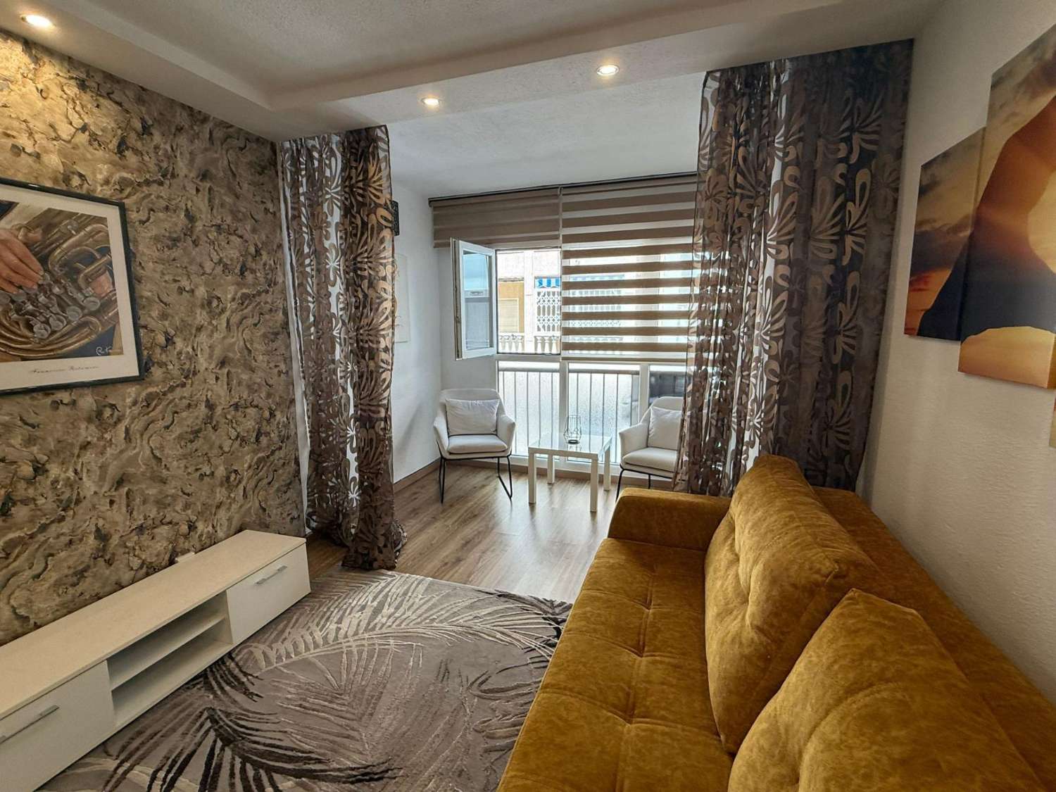 Zrekonstruovaný apartmán 200 metrů od moře – centrum Torrevieja