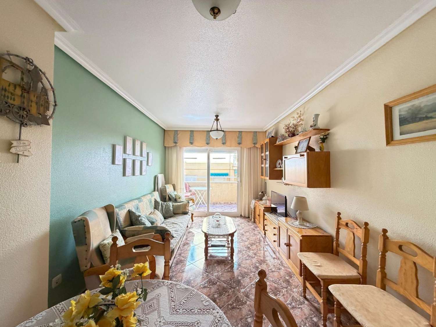 Apartmán s bočním výhledem na moře a dvojitou orientací – Torrevieja