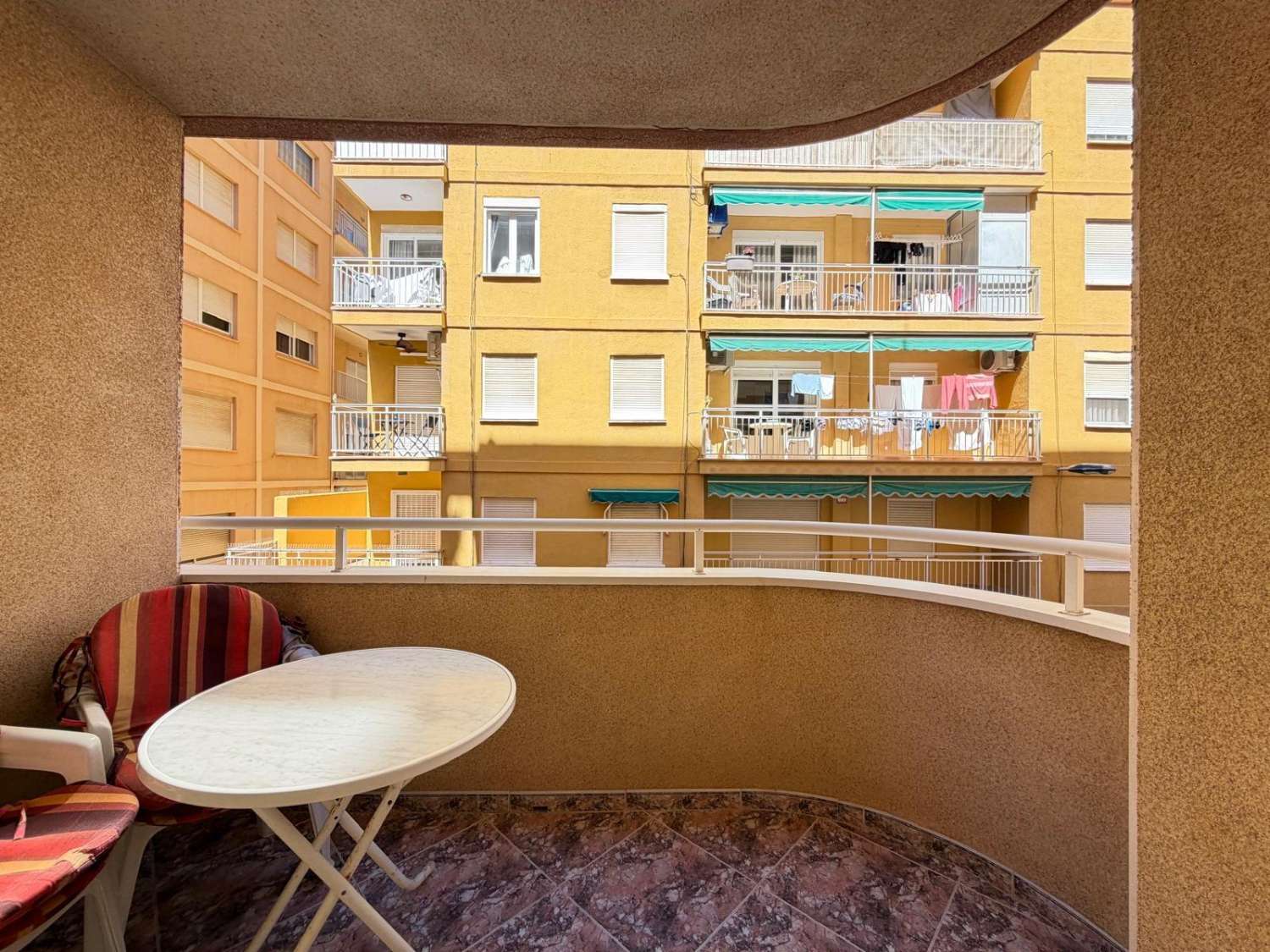 Apartmán s bočním výhledem na moře a dvojitou orientací – Torrevieja