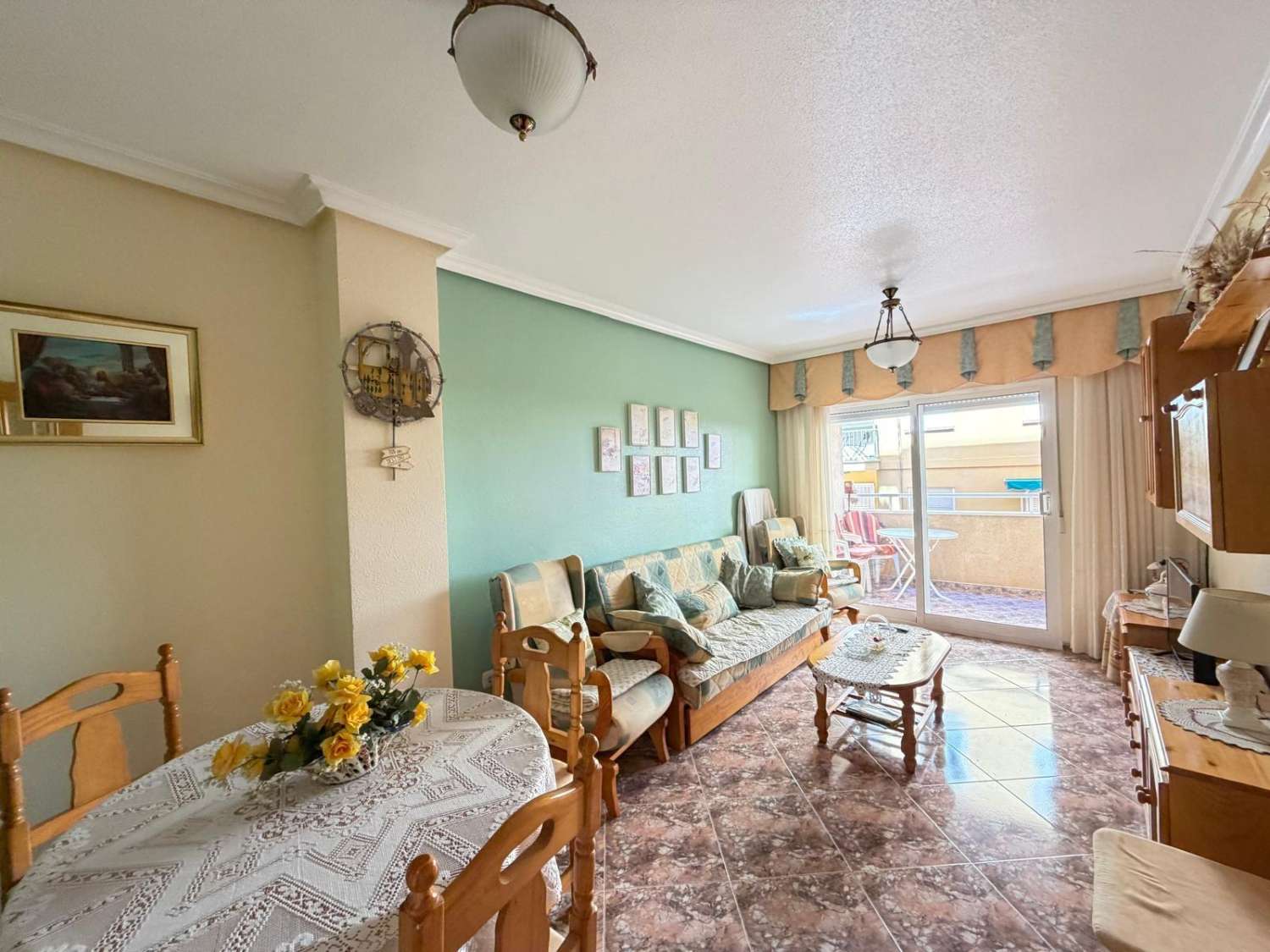 Apartmán s bočním výhledem na moře a dvojitou orientací – Torrevieja