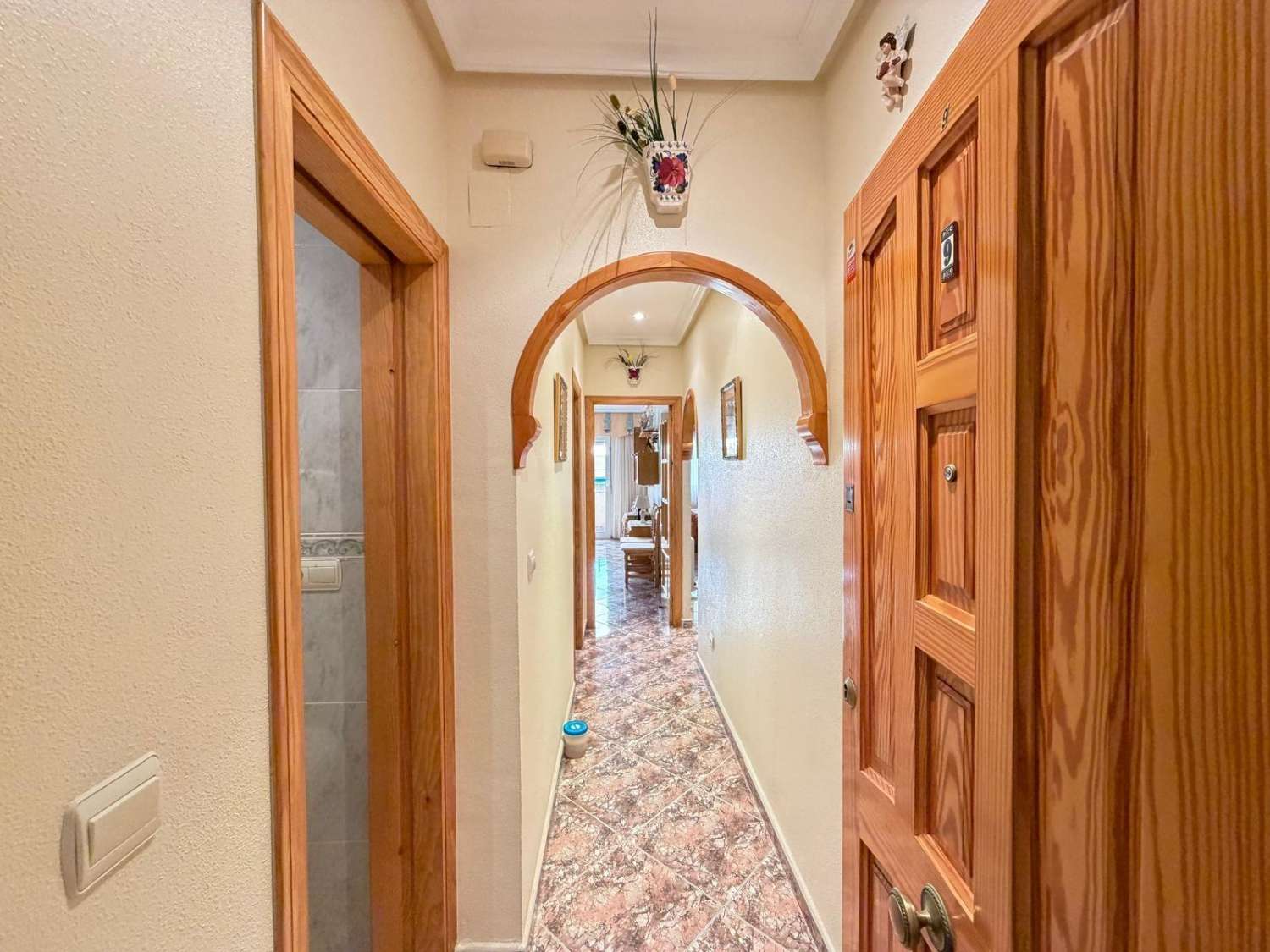 Apartmán s bočním výhledem na moře a dvojitou orientací – Torrevieja