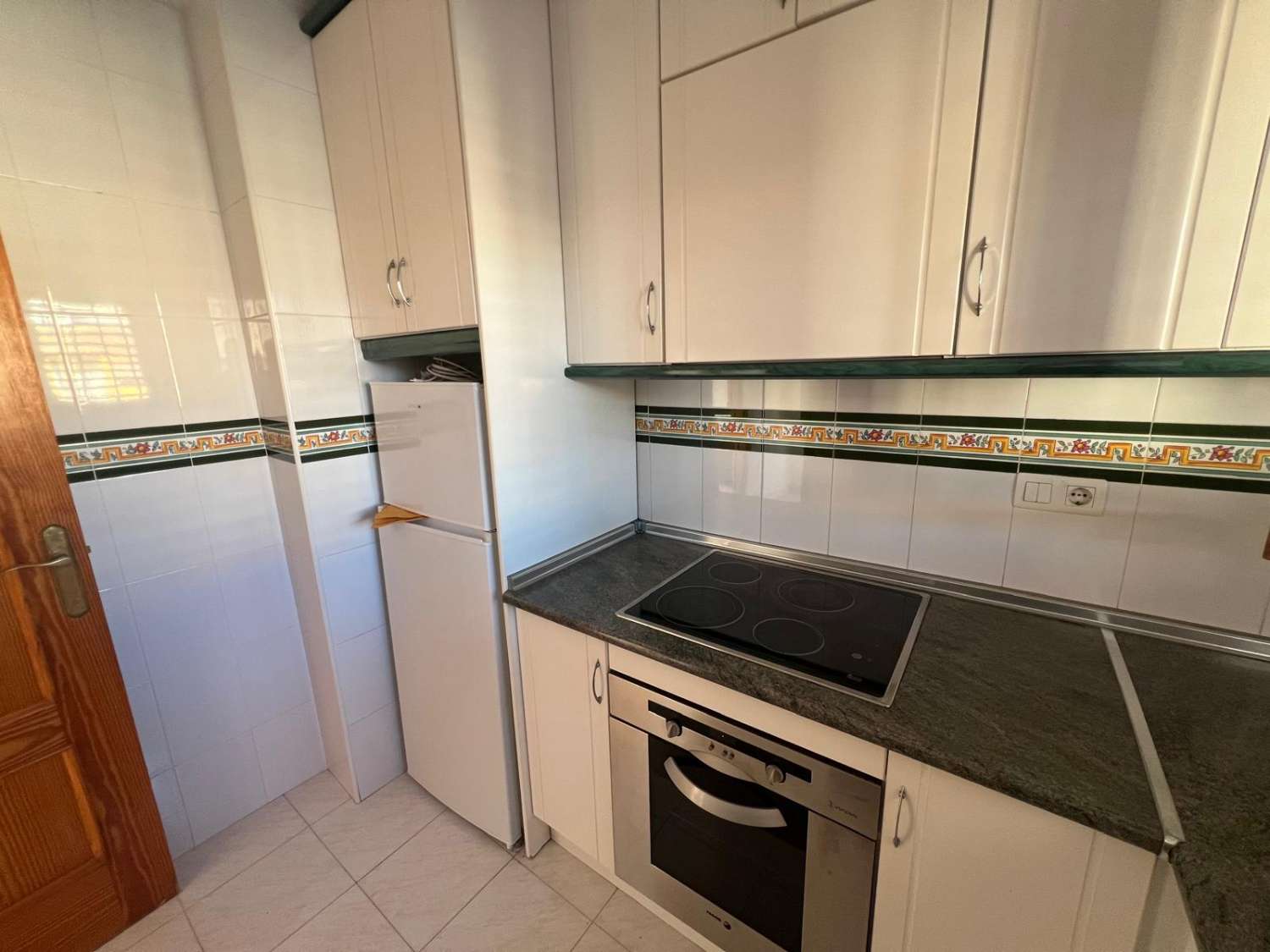 Apartmán s velkou terasou a výhledem na moře – Torrevieja