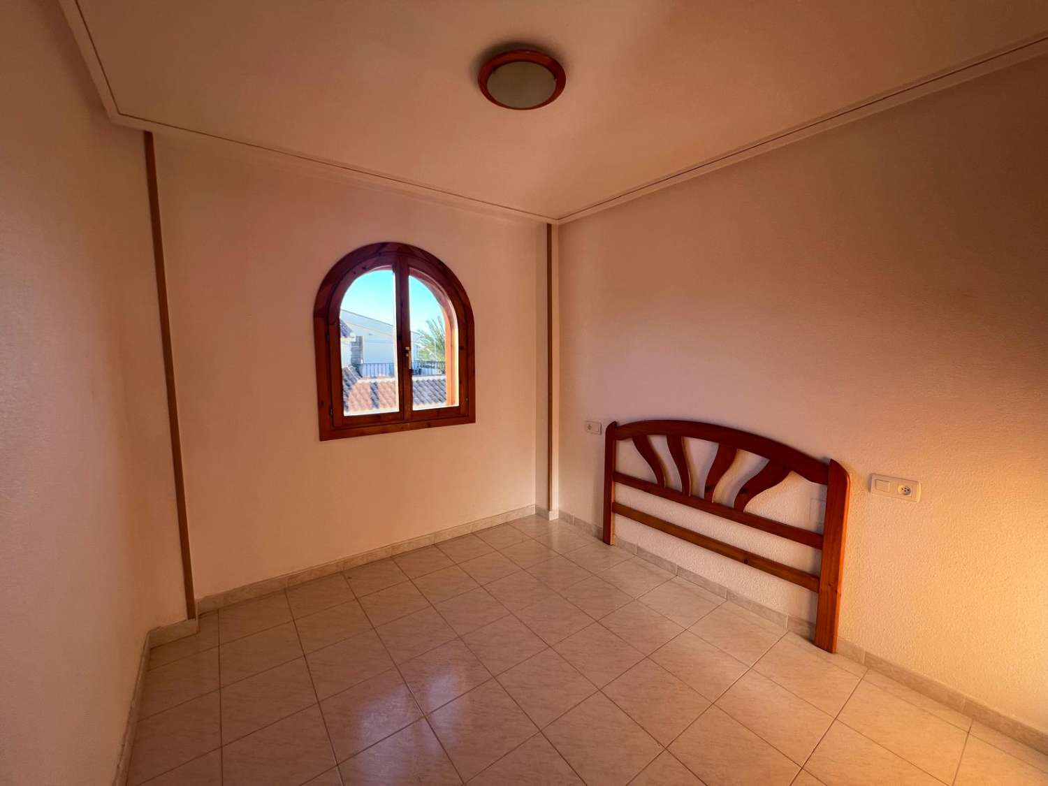 Apartmán s velkou terasou a výhledem na moře – Torrevieja