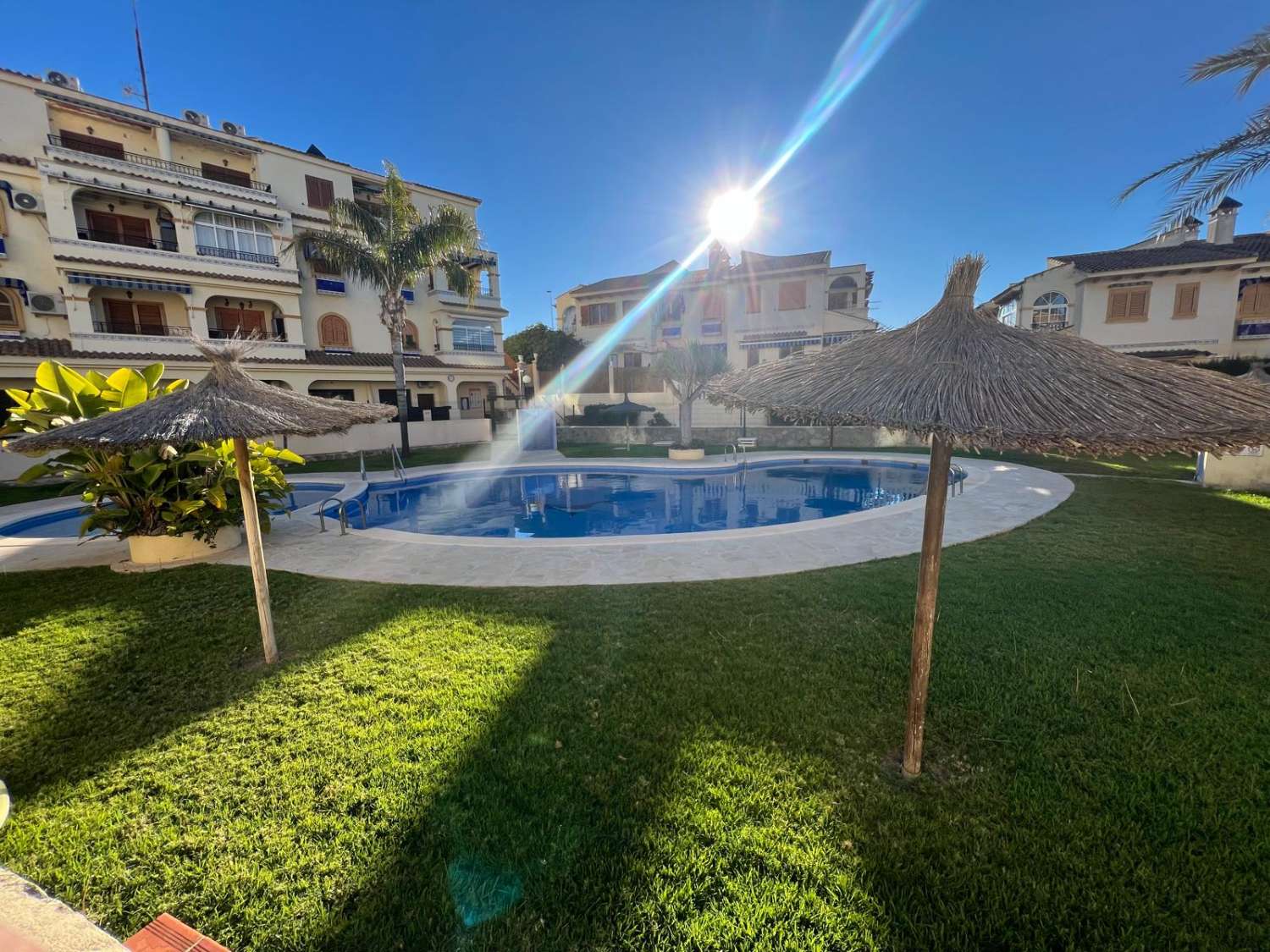 Apartmán s velkou terasou a výhledem na moře – Torrevieja