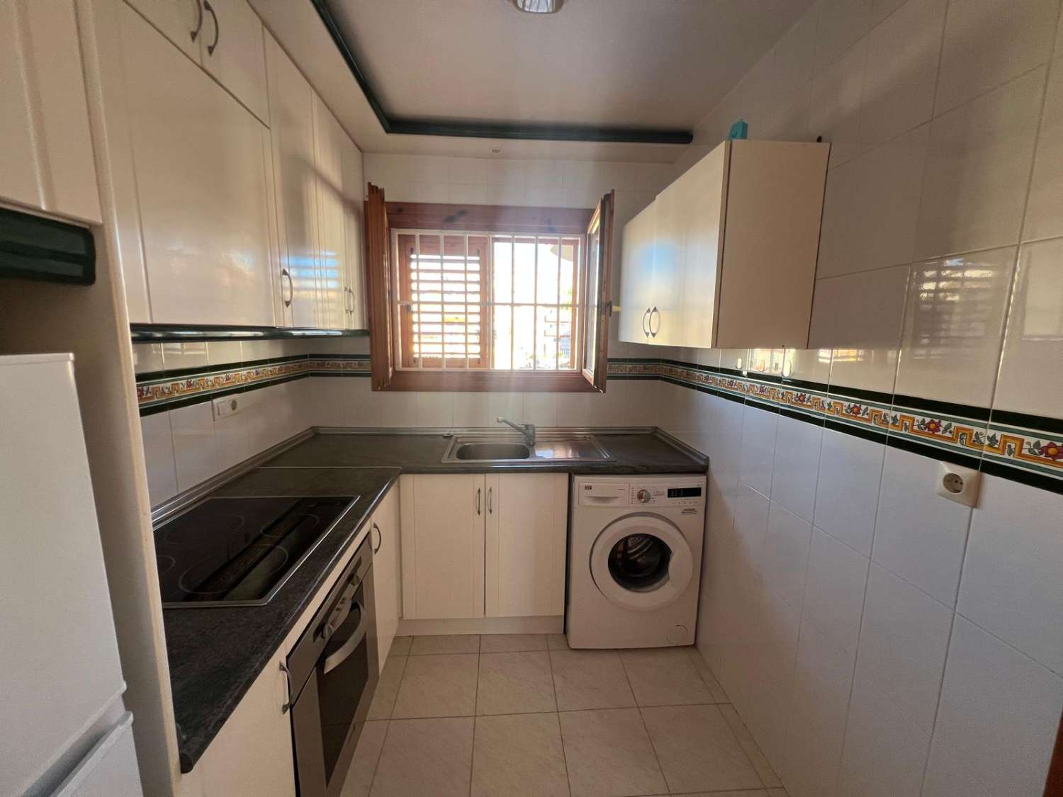 Apartmán s velkou terasou a výhledem na moře – Torrevieja