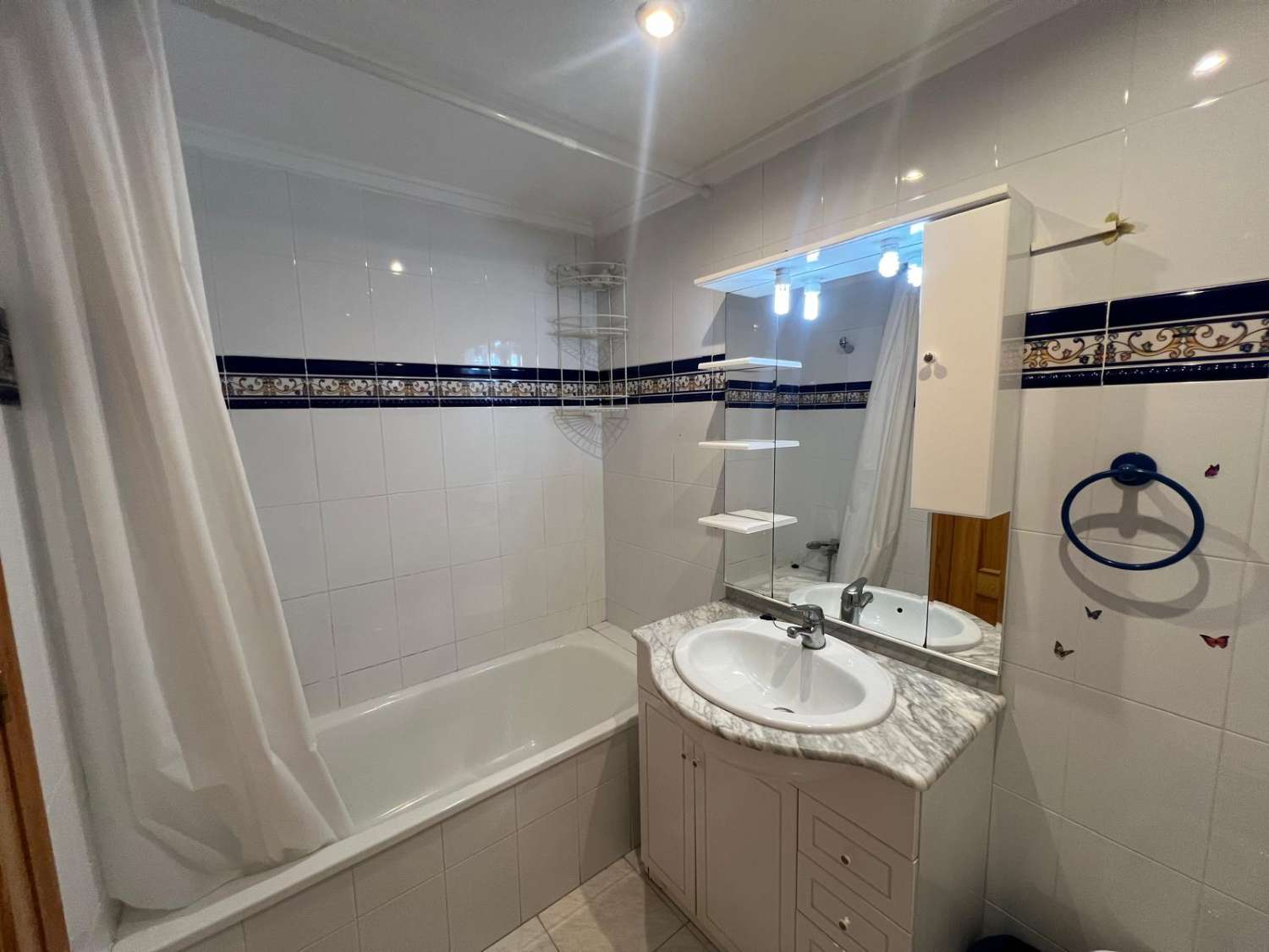 Apartmán s velkou terasou a výhledem na moře – Torrevieja