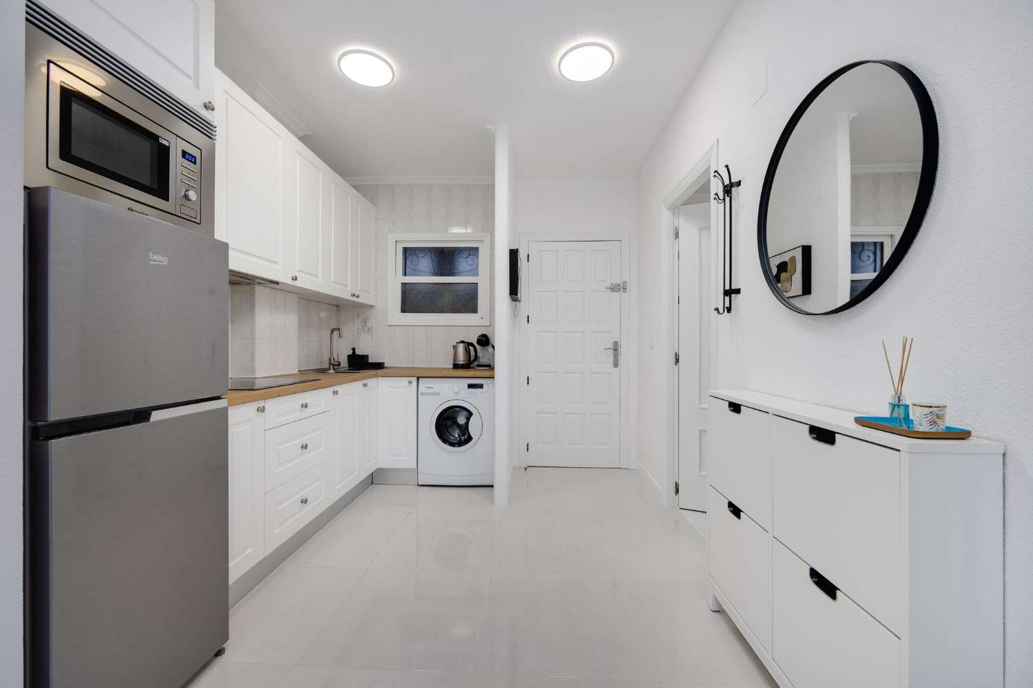 Moderní studio s bazénem a turistickou licencí – Torrevieja