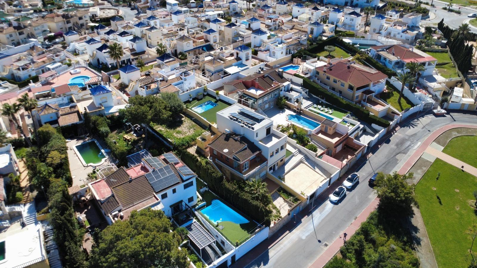 Villa te koop in Torrevieja