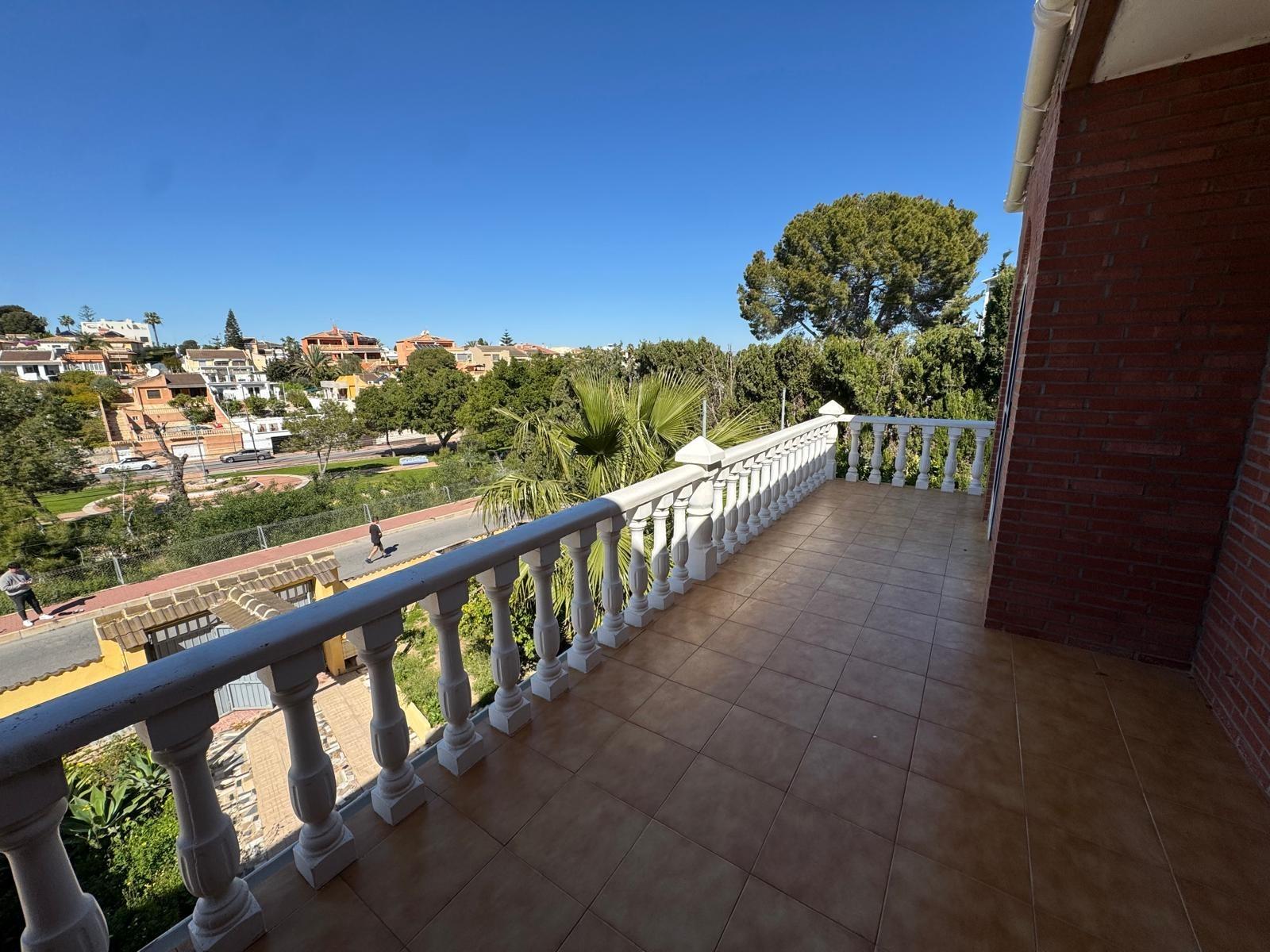Villa te koop in Torrevieja
