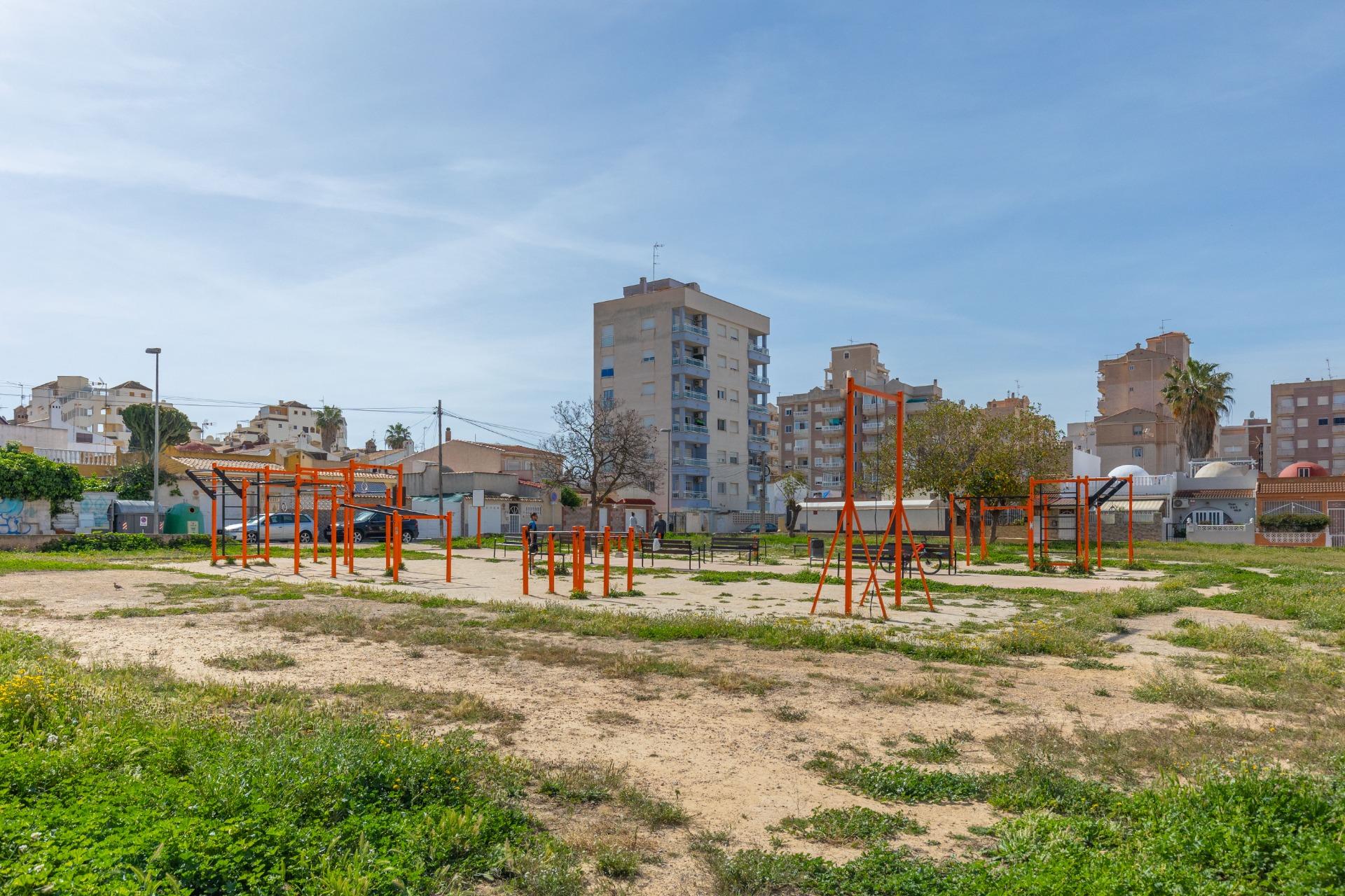Slunce, výhledy a středomořská atmosféra | Nueva Torrevieja