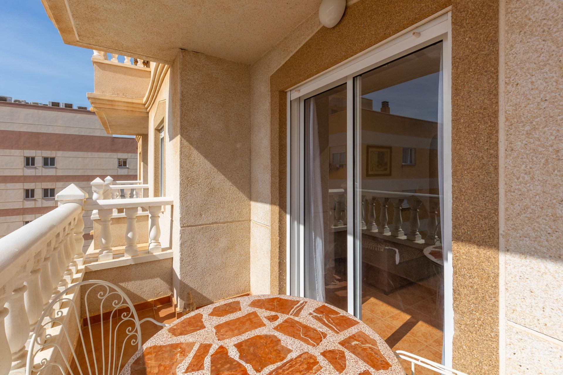 Slunce, výhledy a středomořská atmosféra | Nueva Torrevieja