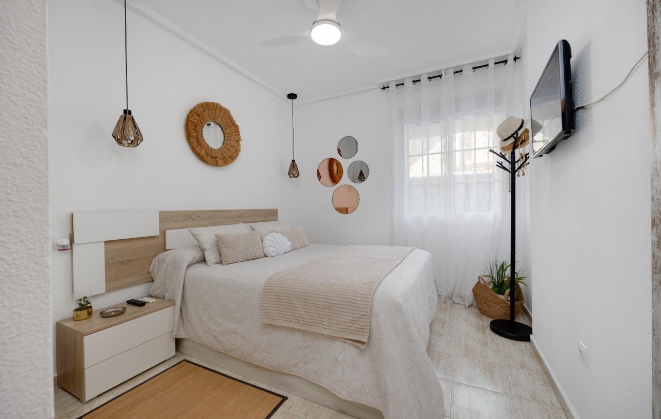 Fully Renovated Ground Floor Bungalow in Pueblo Marino | Torrevieja