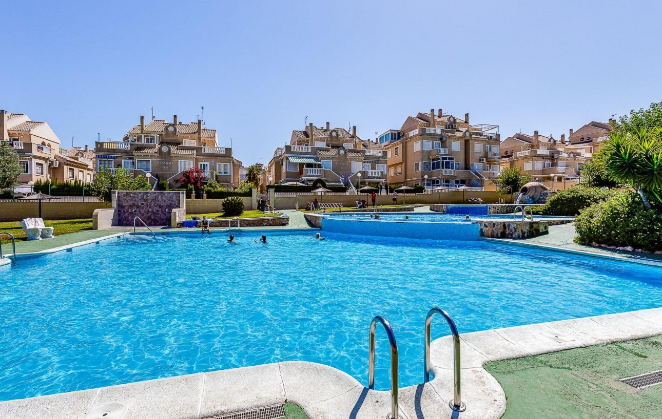 Fully Renovated Ground Floor Bungalow in Pueblo Marino | Torrevieja