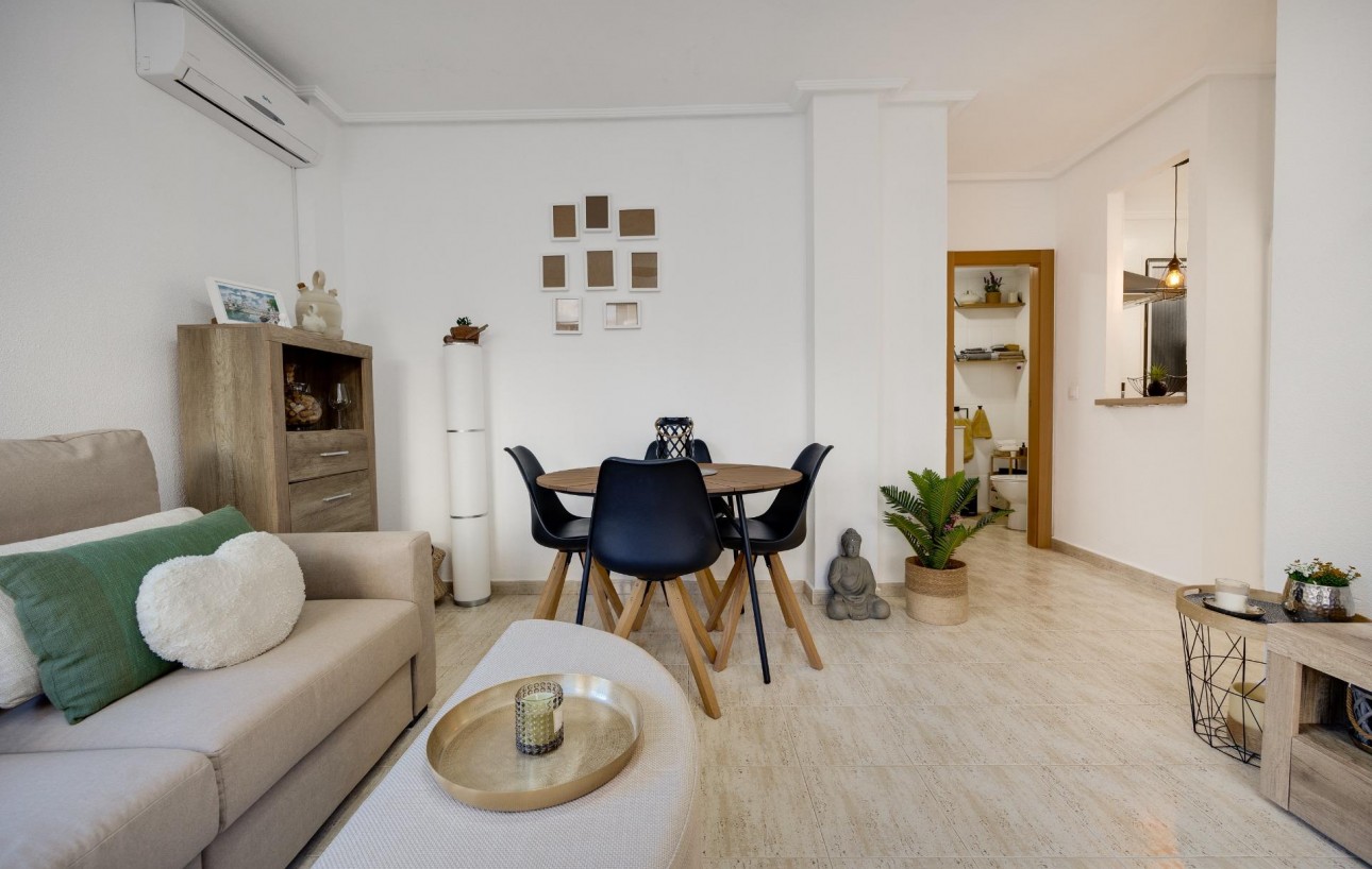 Fully Renovated Ground Floor Bungalow in Pueblo Marino | Torrevieja