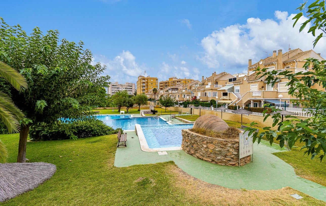 Fully Renovated Ground Floor Bungalow in Pueblo Marino | Torrevieja