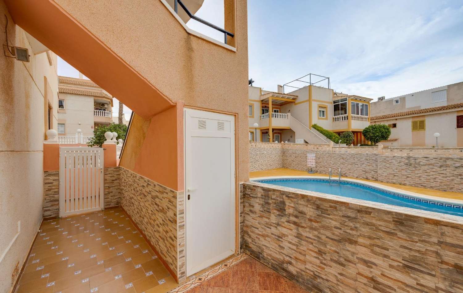 Ground Floor Apartment with Private Garden in Los Frutales | Torrevieja
